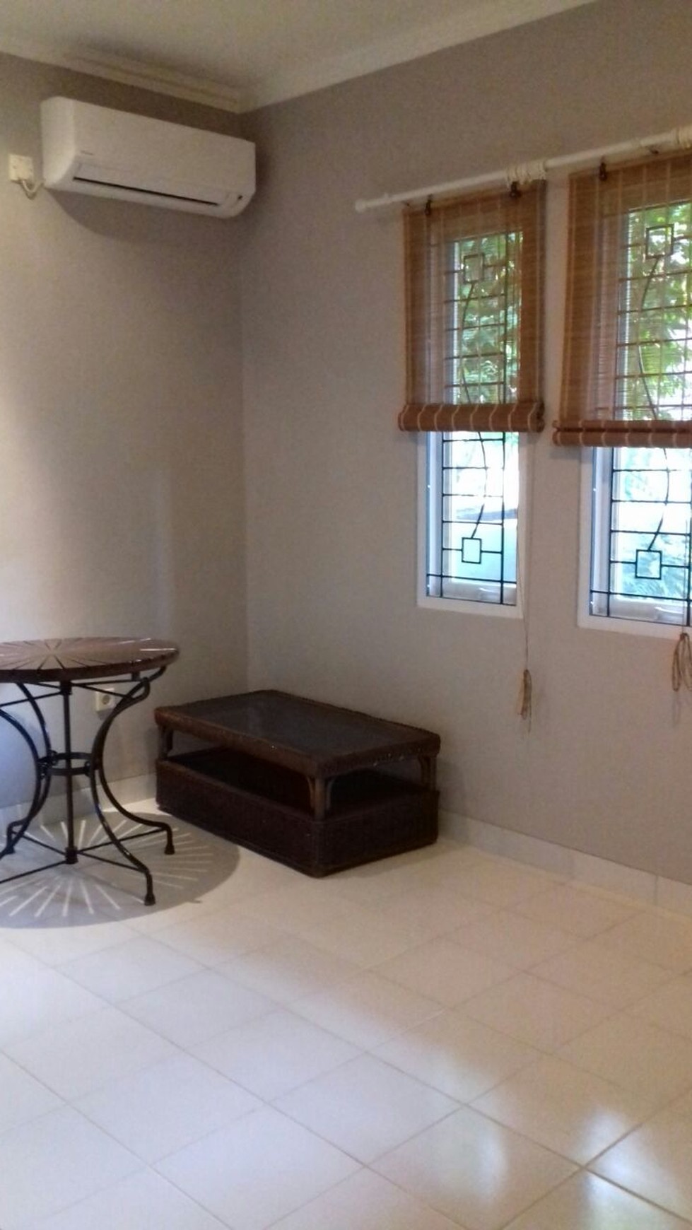 Rumah minimalis,Bagus di Bintaro Jaya sek 9