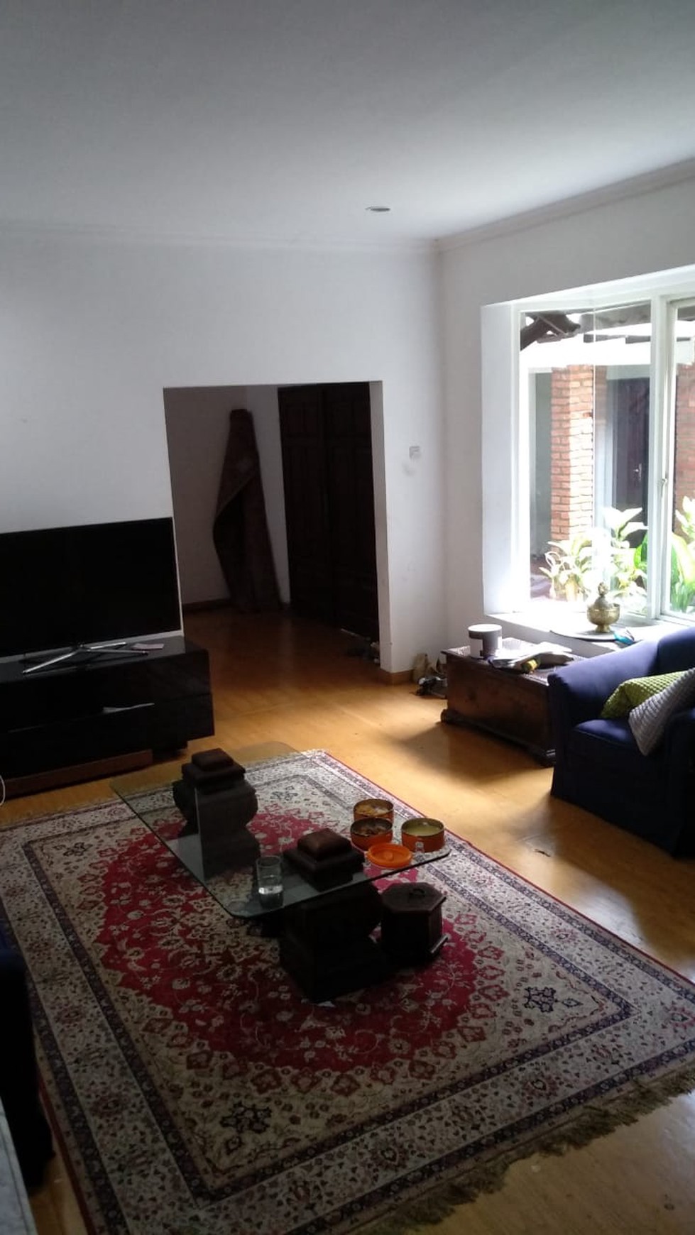 Rumah Mewah Siap Huni di Jalan Jambi, Surabaya