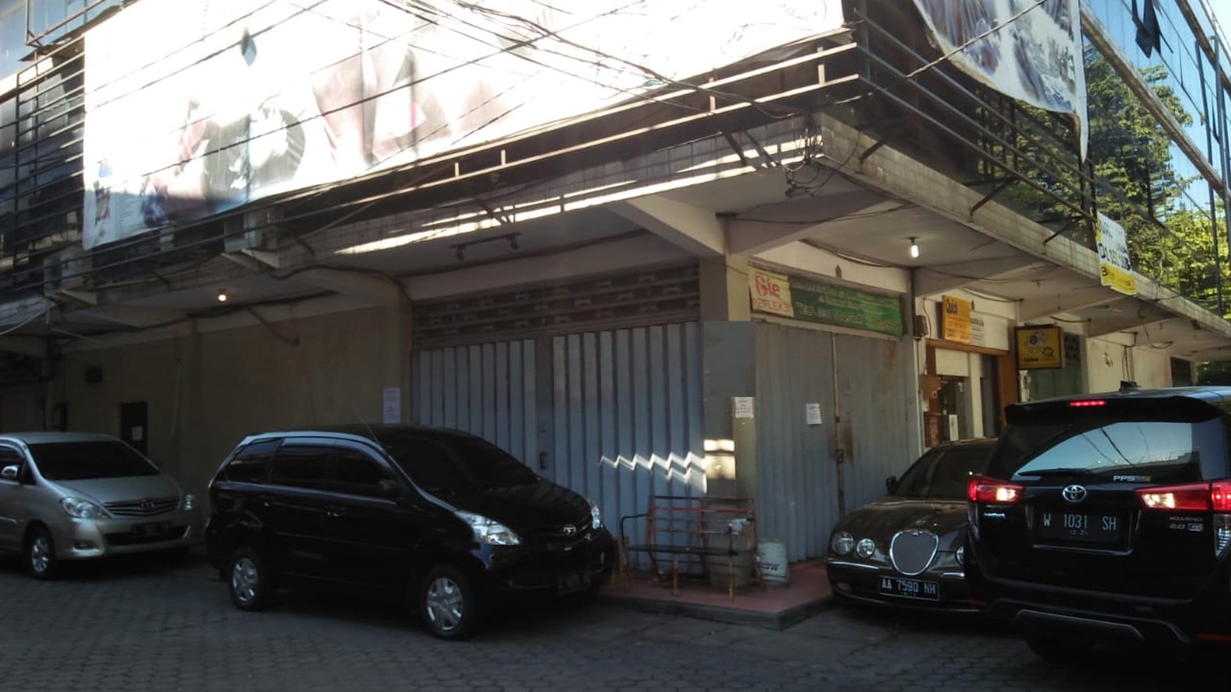 Ruko RMI Ngagel 3.5 lantai hook