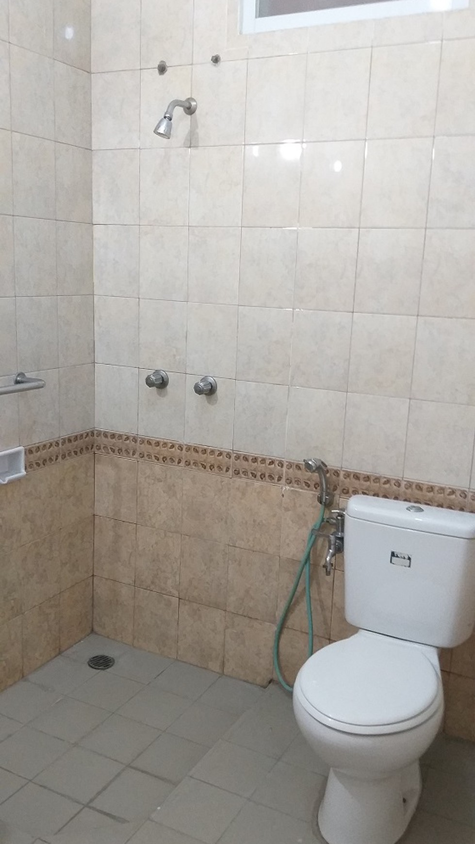 Lokasi nyaman aman di dalam cluster