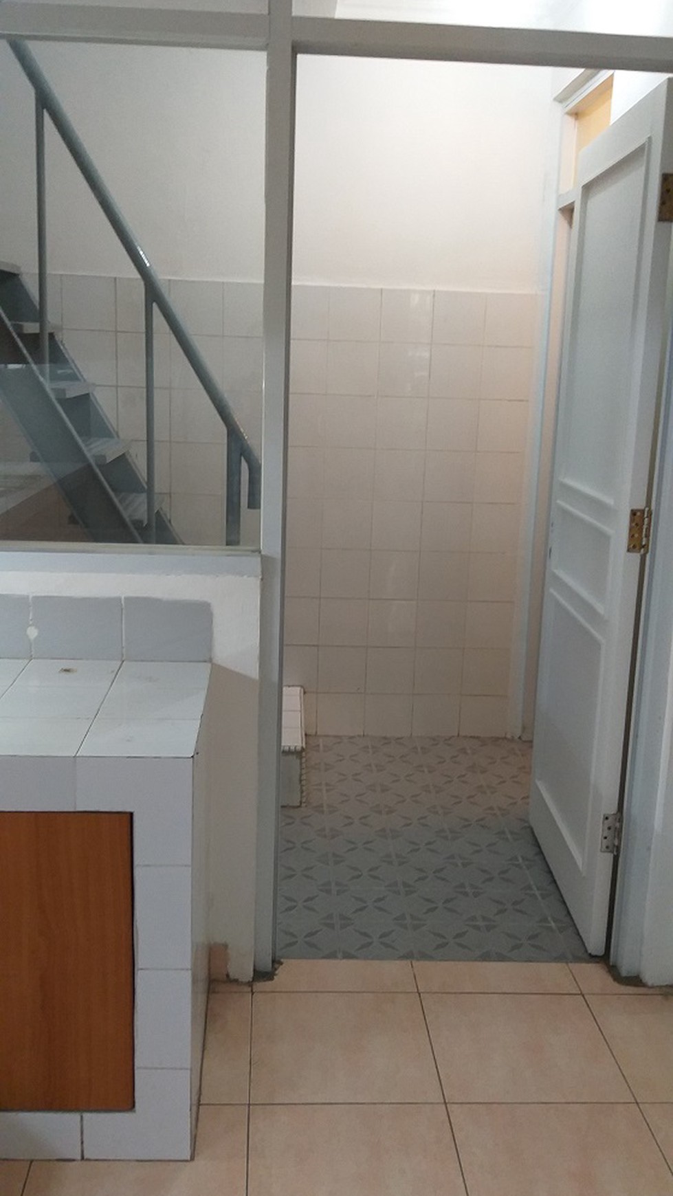 Lokasi nyaman aman di dalam cluster