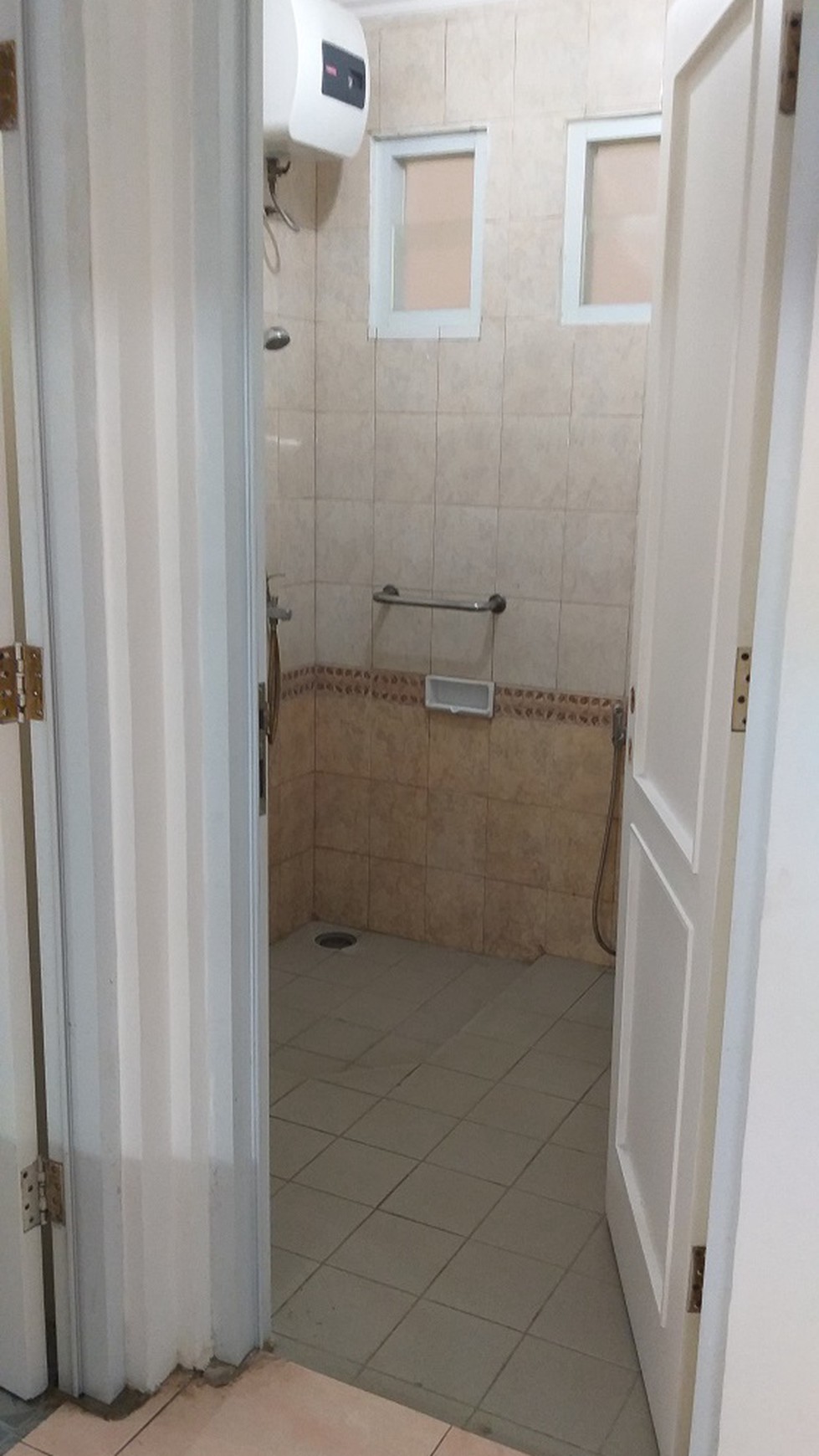 Lokasi nyaman aman di dalam cluster
