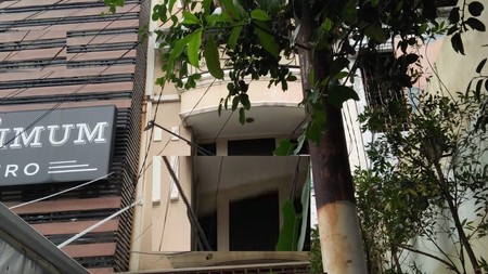 Ruko 3 Lantai Ngagel Jaya