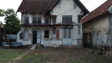 Rumah Hitung Tanah di Padegiling