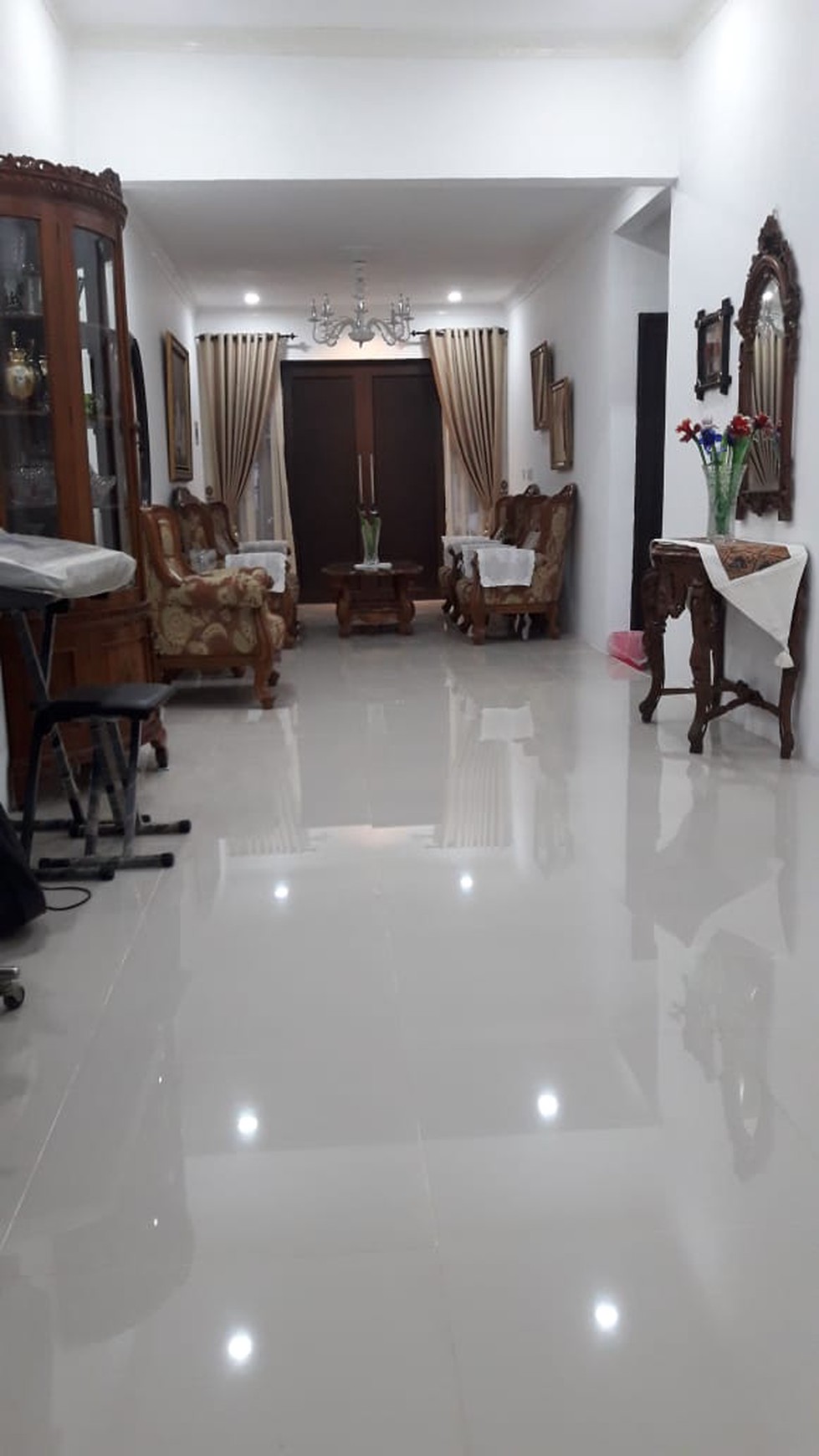 Rumah Bagus,siap huni di Pondok Aren