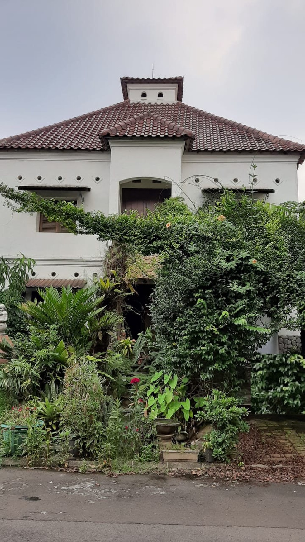 Rumah Siap Huni di Ciputat