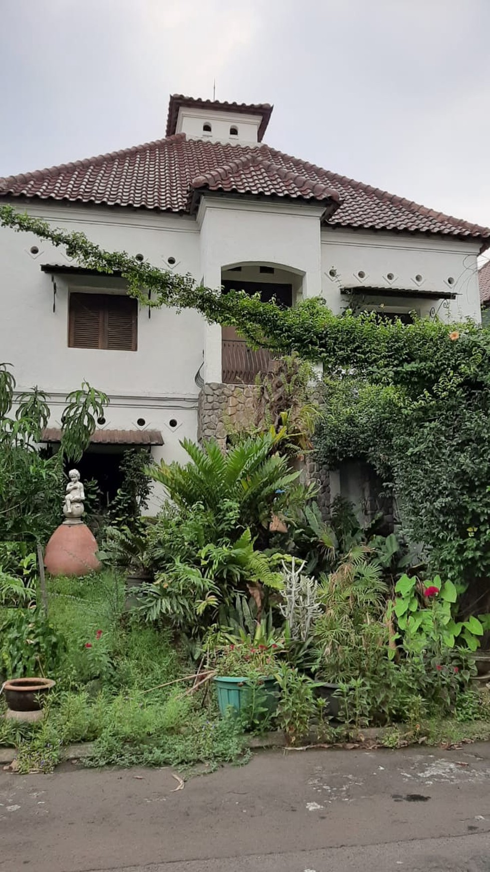 Rumah Siap Huni di Ciputat