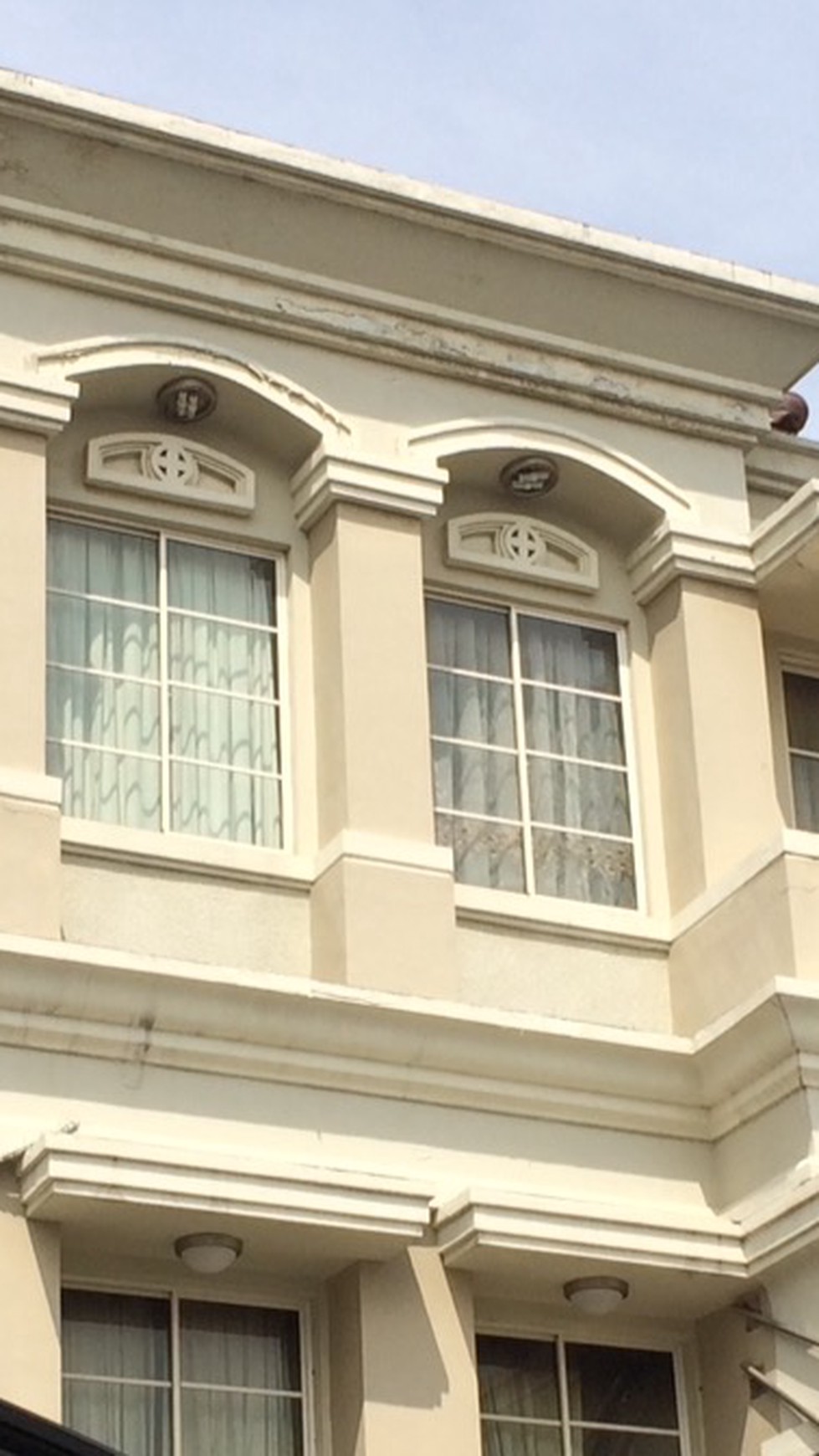 Rumah 3 Lantai Di Kelapa Gading