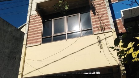 Ruko Raya Manyar Murah