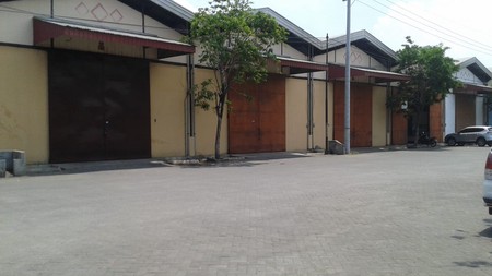 Gudang Tambak Langon luas 350