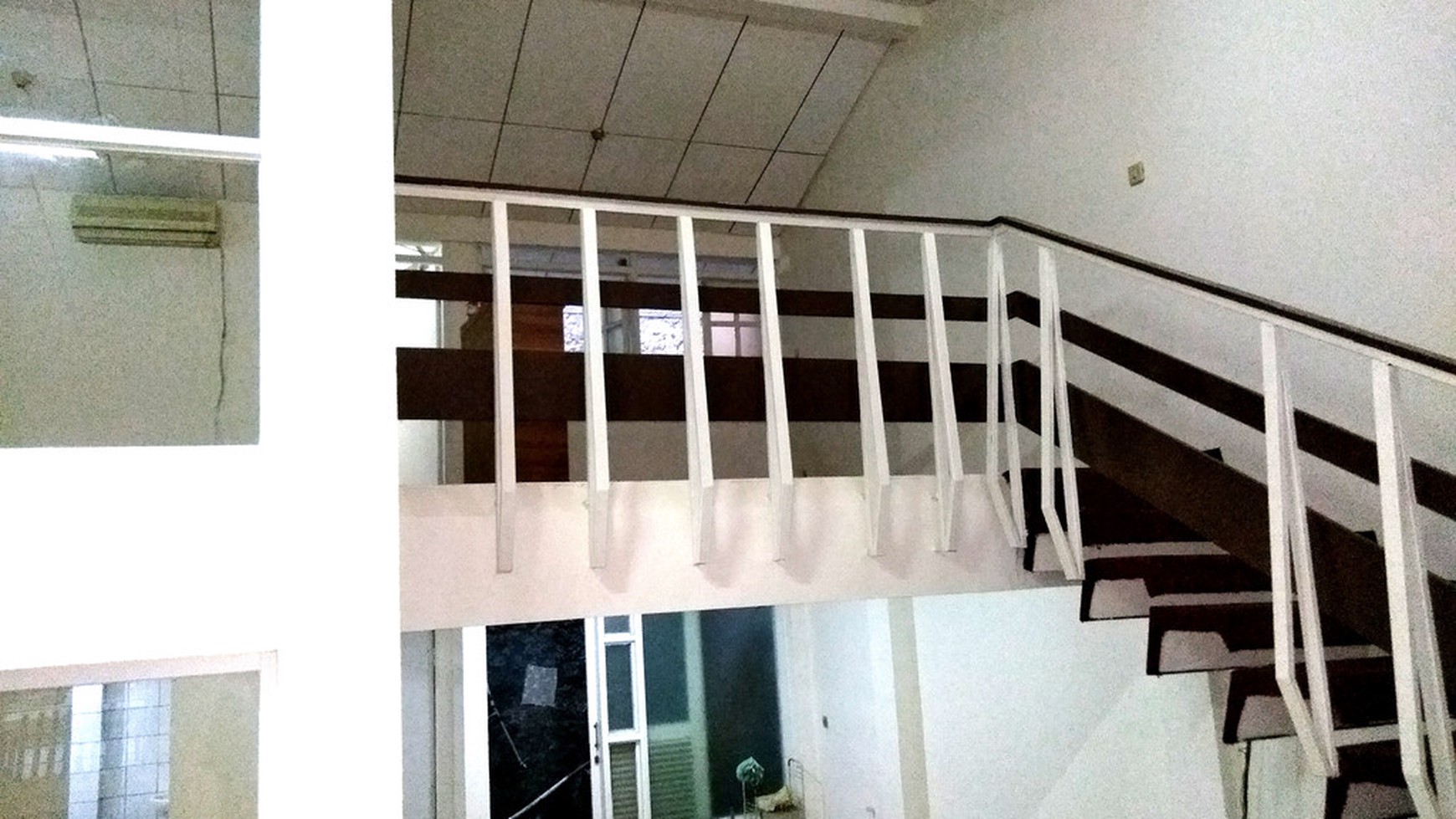 Rumah 2Lt siap HUNI harga 50Jt/thn di Haji Muhi, Pondok Pinang