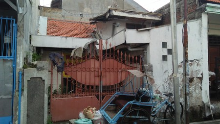 Rumah SHM  Hitung Tanah Petemon