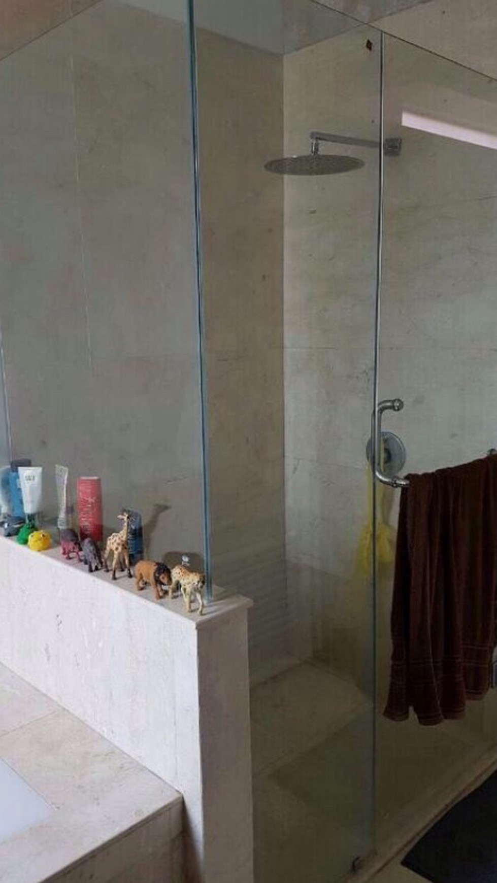 Rumah Siap Huni, Hunian Nyaman, dan Asri @Bangka, Jakarta Selatan