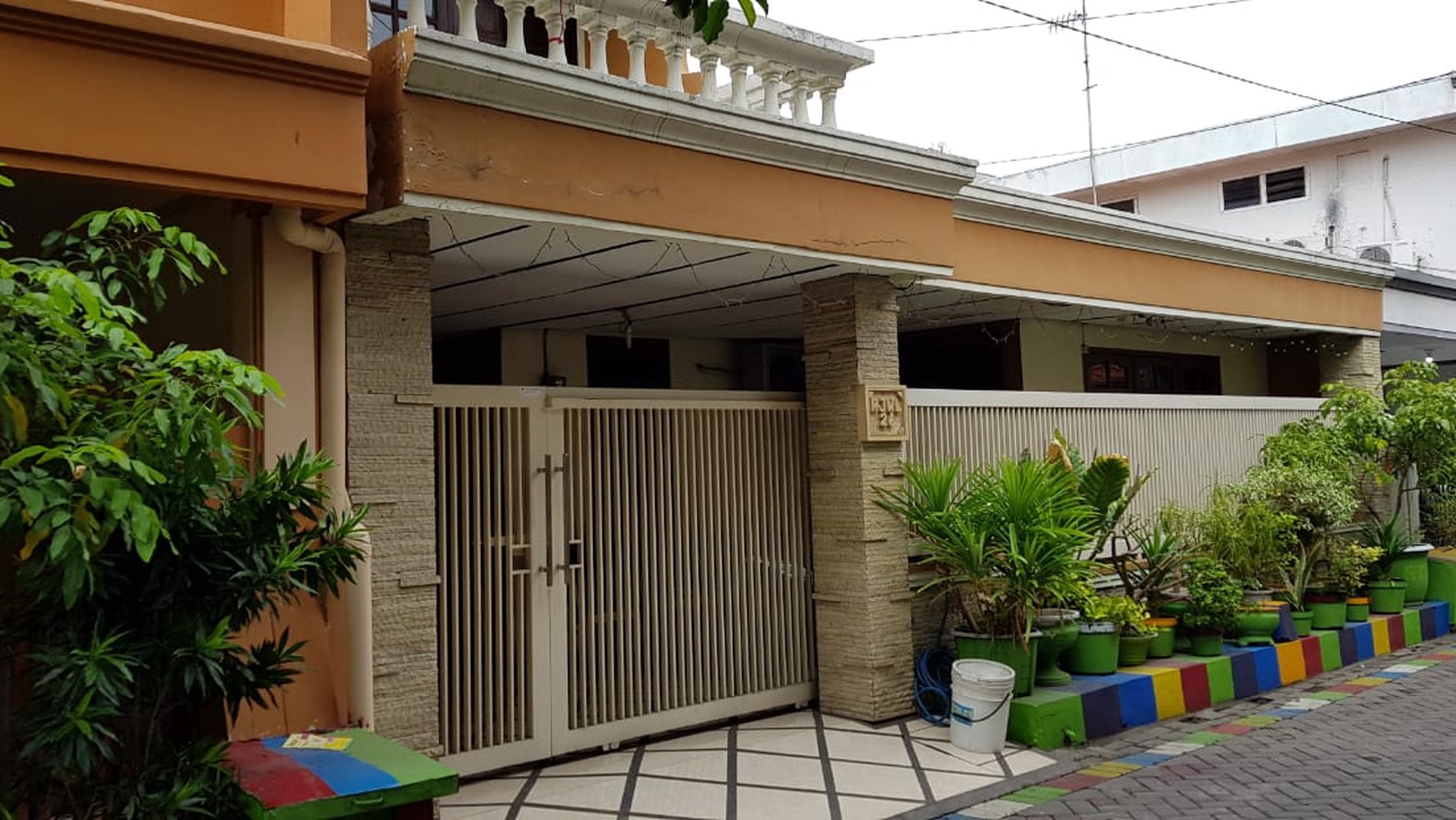 Rumah jalan rajawali waru sidoarjo bagus