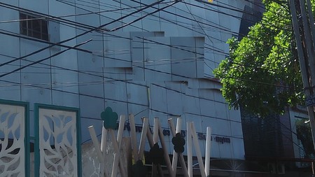 Showroom Raya Kertajaya lokasi startegis