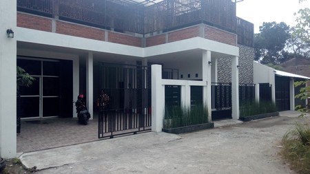 RUMAH TINGGAL DI JL DURIAN RAYA, MERTOYUDAN, MAGELANG