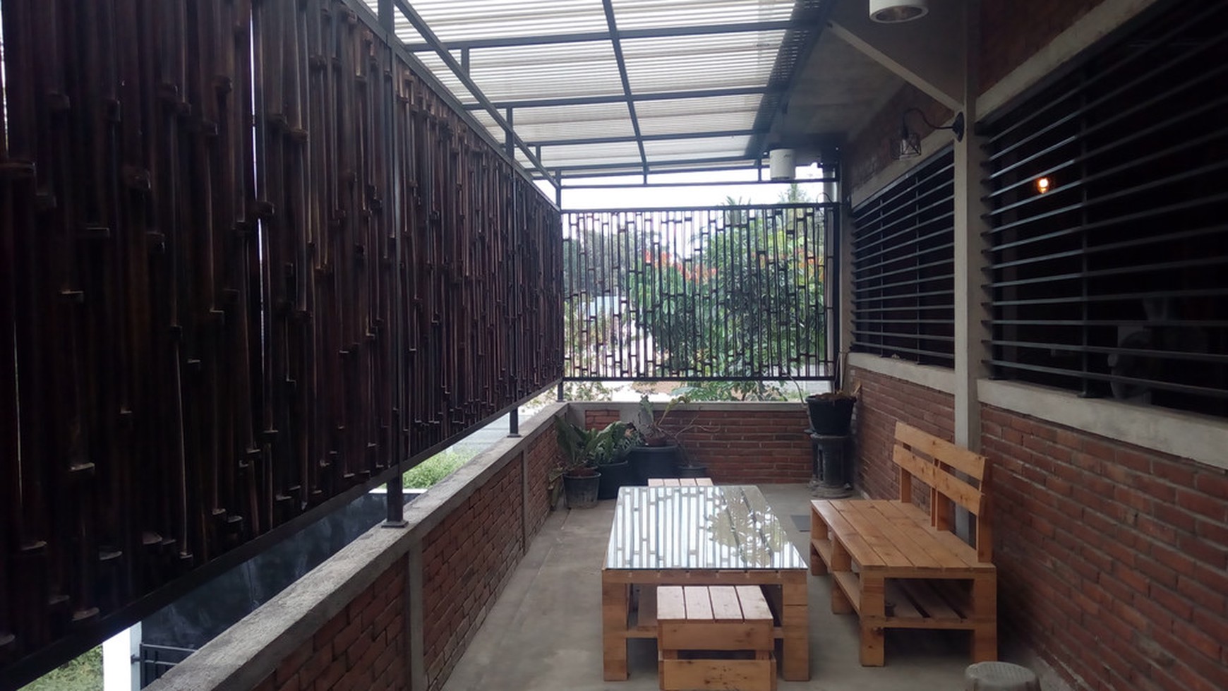 RUMAH TINGGAL DI JL DURIAN RAYA, MERTOYUDAN, MAGELANG