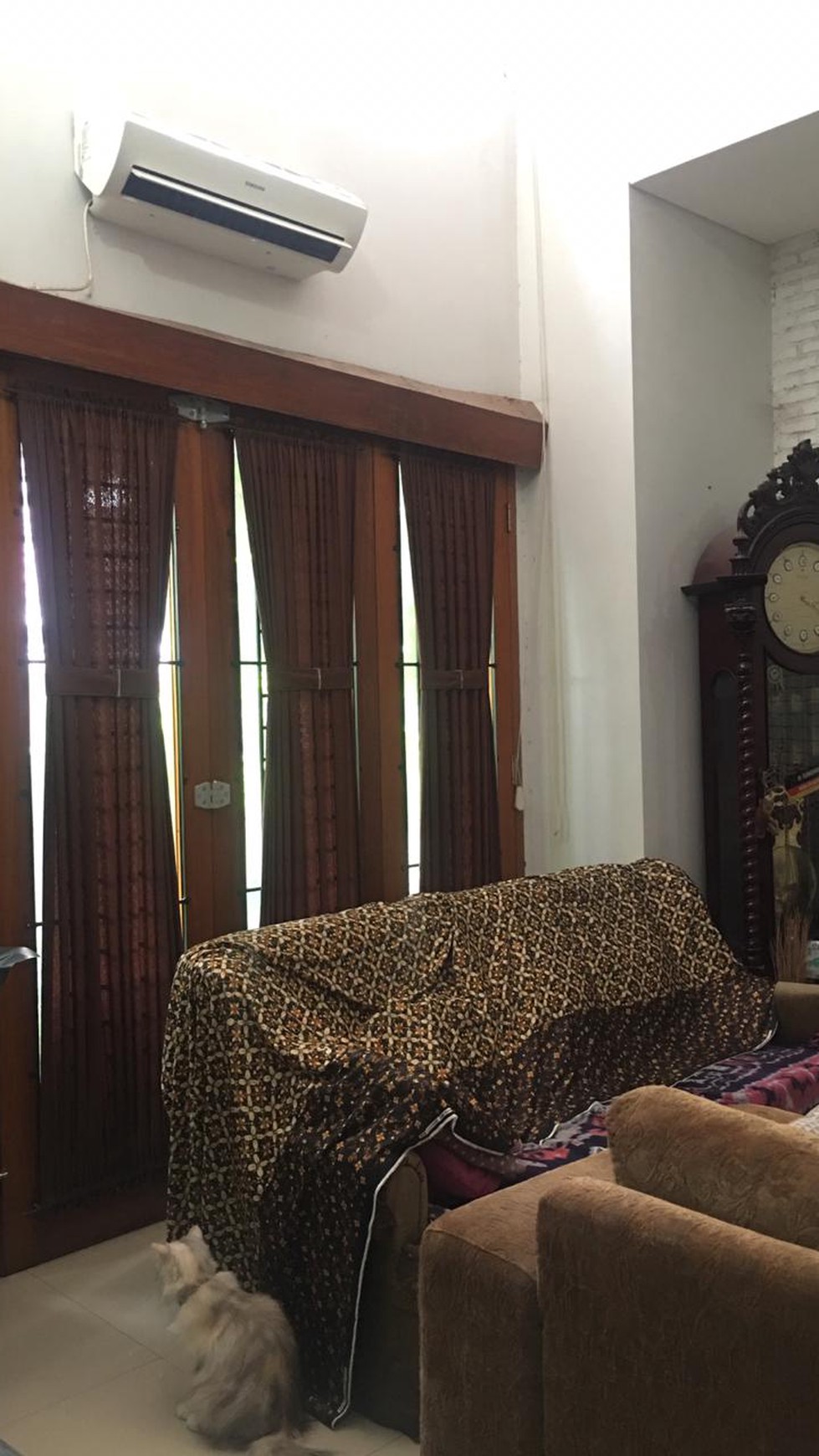 Rumah Cantik dan Manis Nyaman Sekali Area Depan Bintaro Jakarta Selatan