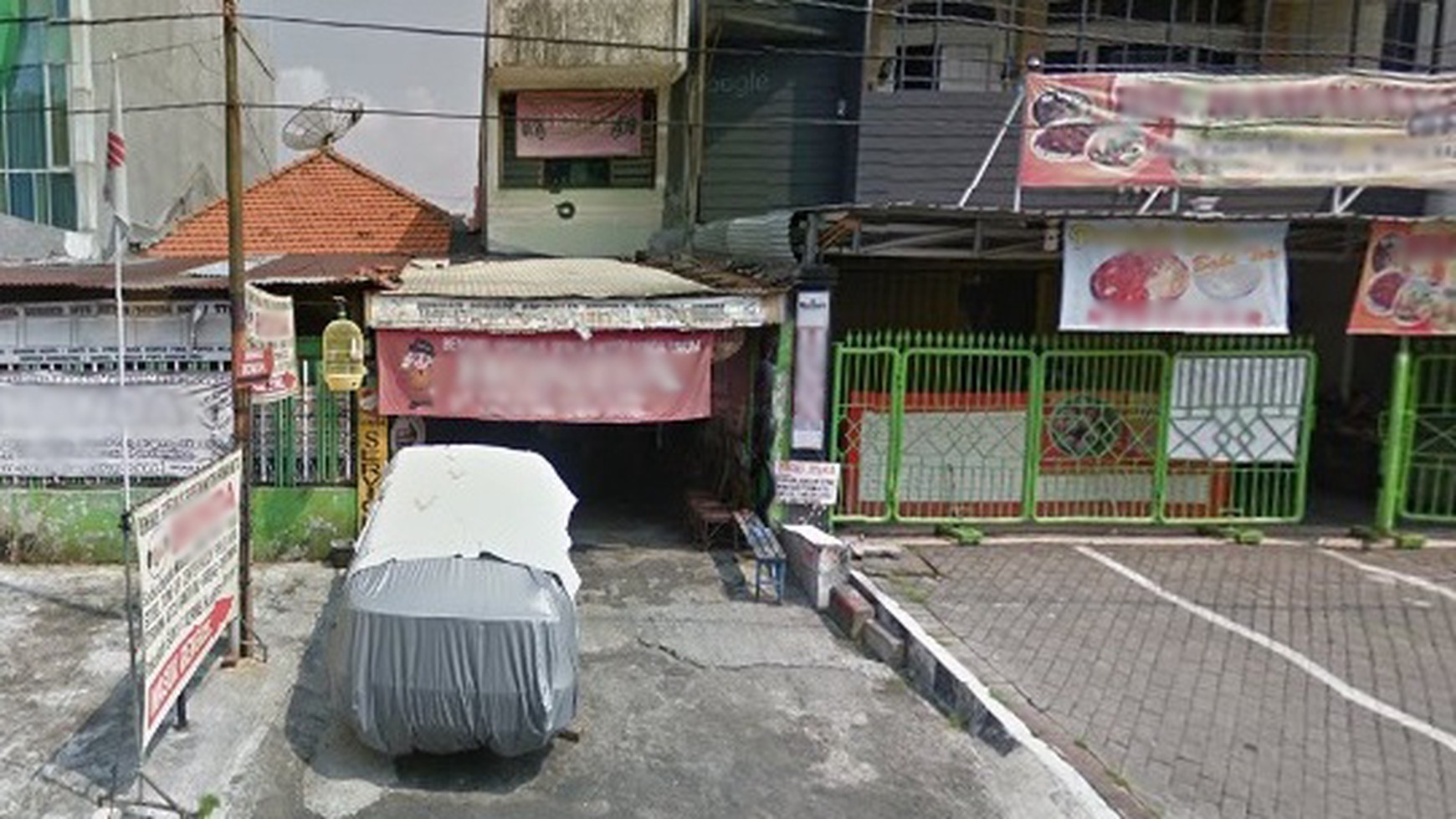 Rumah SHM Darmo Permai