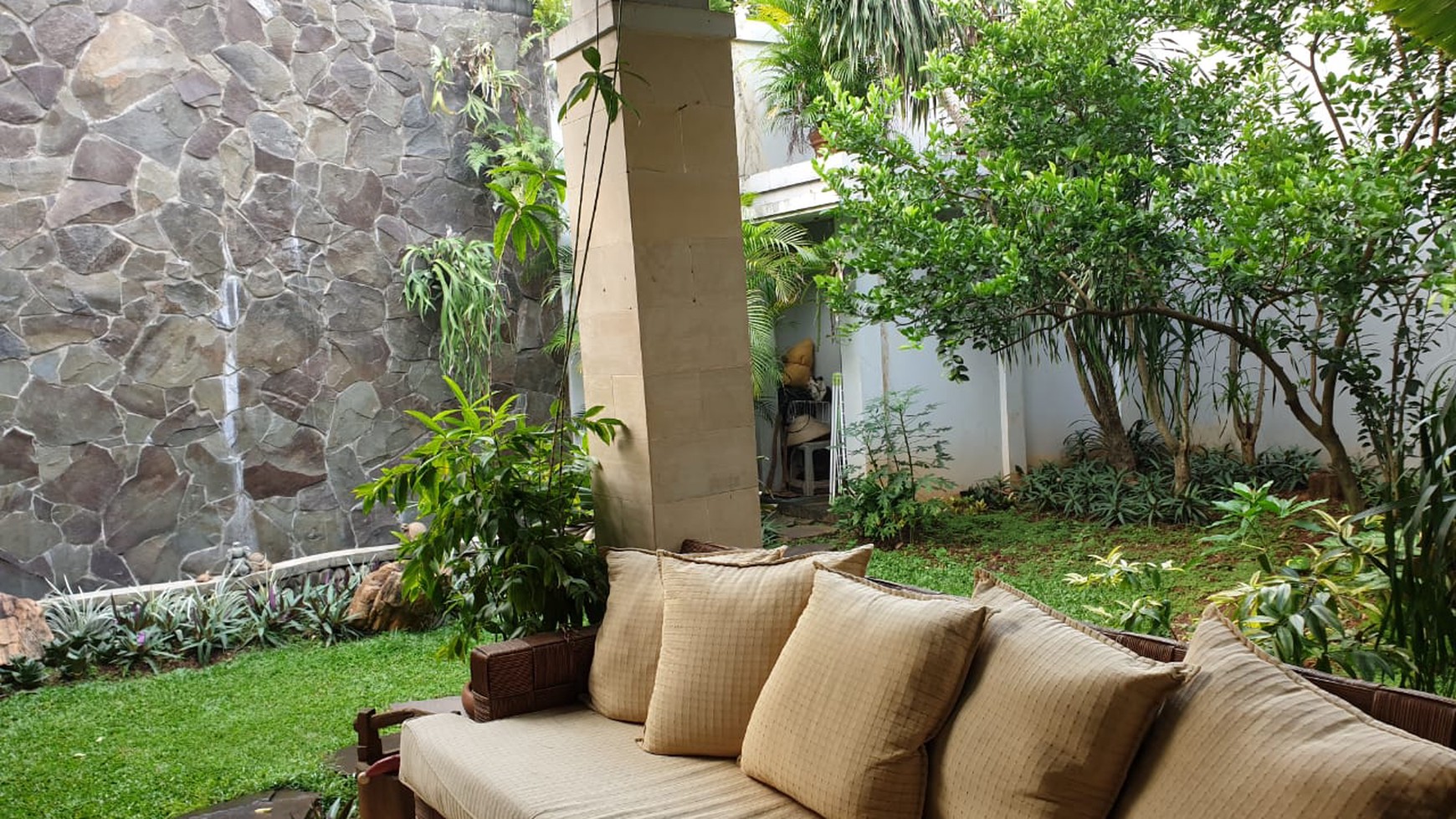 Dijual Rumah Bagus Di Yastapar, Pondok Aren