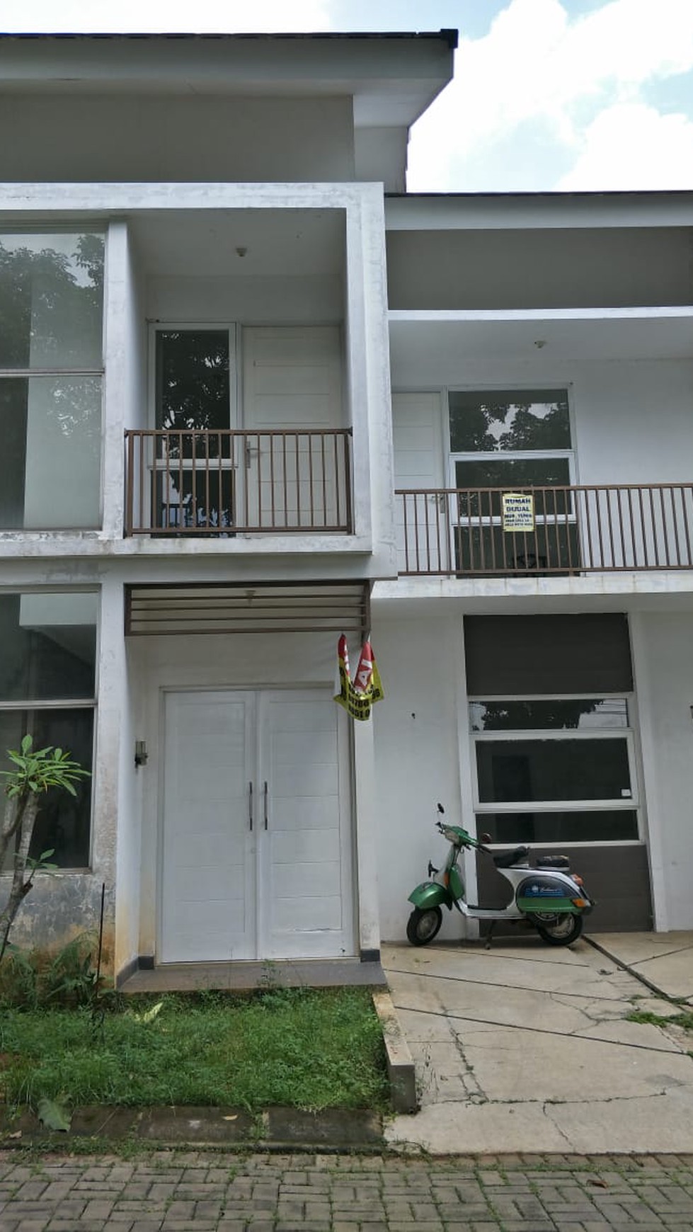 Rumah siap huni, nyaman, lokasi strategis @Mahagony Groove Ciater BSD
