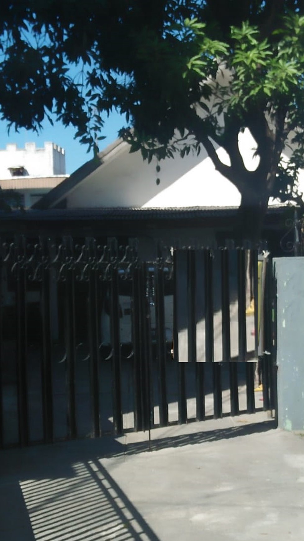 Rumah SHM di Jalan Karang Menjangan