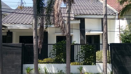 Rumah Bagus siap huni Dharmahusada