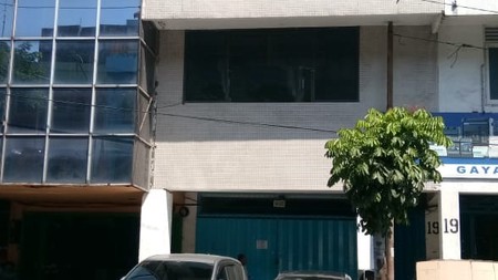 Ruko 3 lantai Strategis Jalan Kembang Jepun