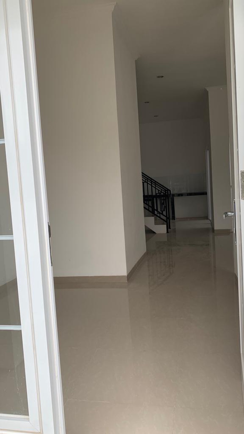 Jual Rumah di Cluster Madison Jatiraya Depok