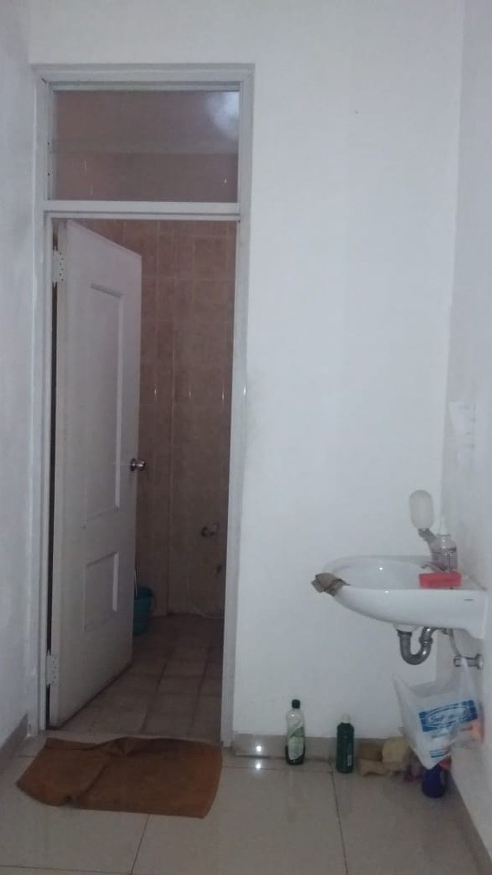Dijual ruko victoria park jl. imam bonjol - Karawaci Tangerang