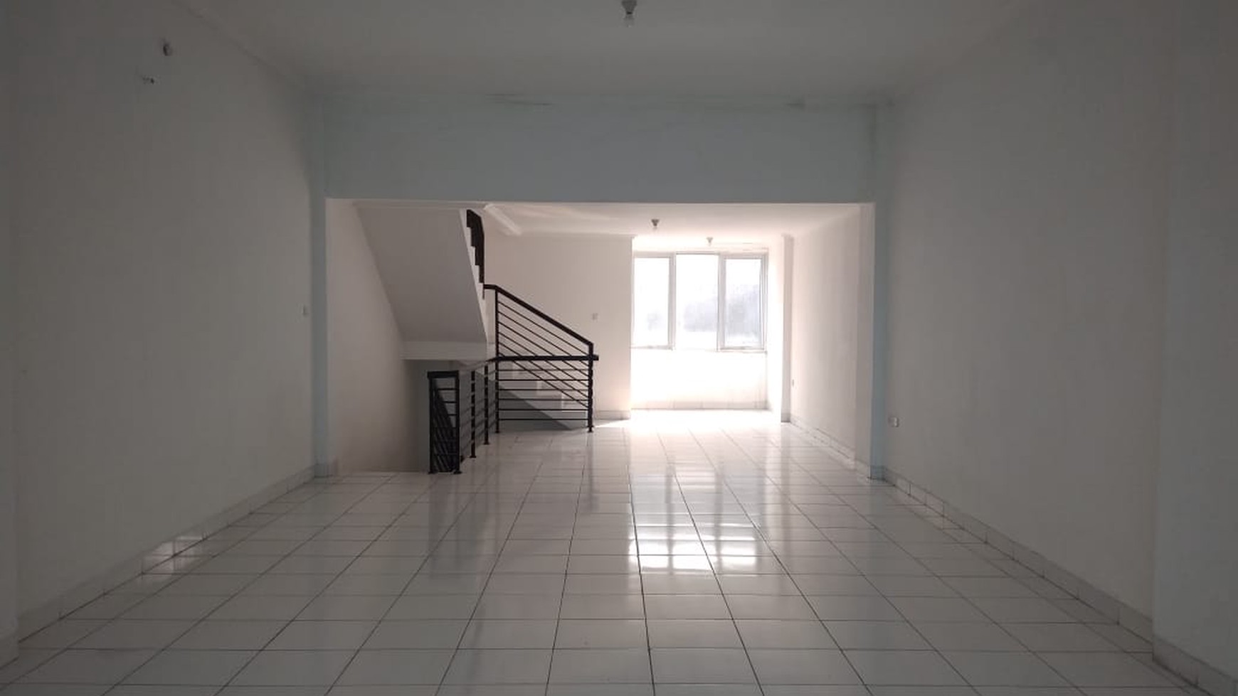 Dijual ruko victoria park jl. imam bonjol - Karawaci Tangerang