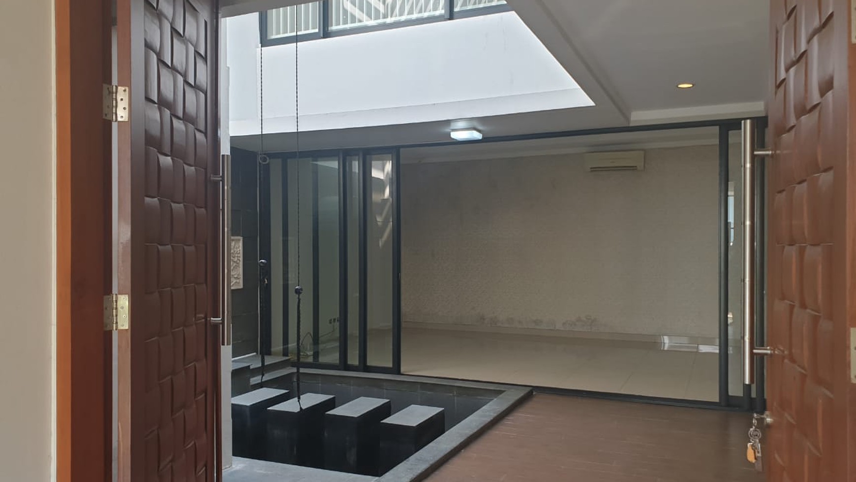 Disewakan Rumah Bagus Di Kebayoran Symphony Bintaro Jaya