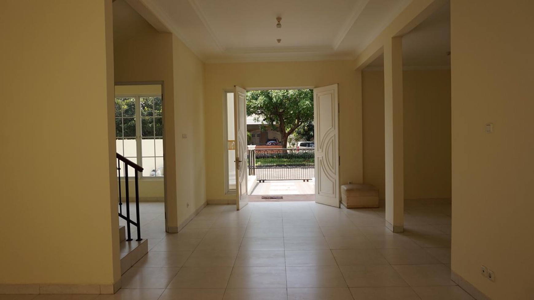 Rumah Royal Residence Pulo Gebang Dekat Terminal Pulo Gebang Luas 220m2