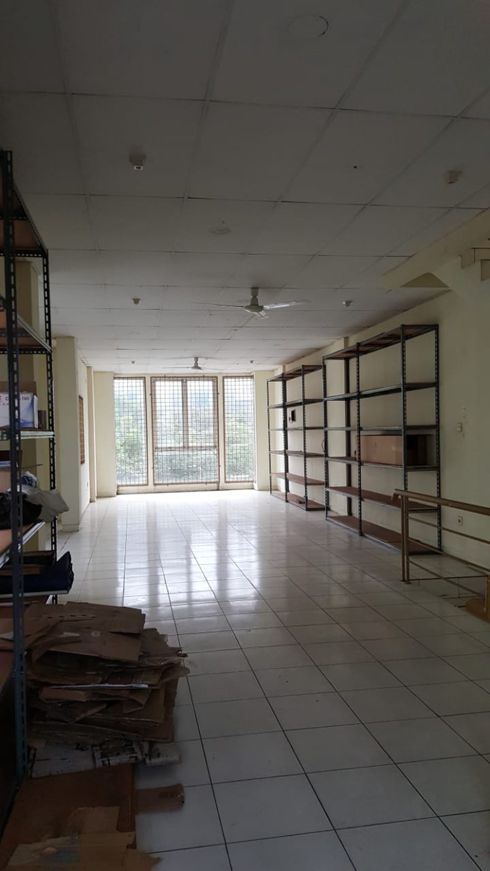 Diual Ruko Di JL. Imam Bonjol Karawaci