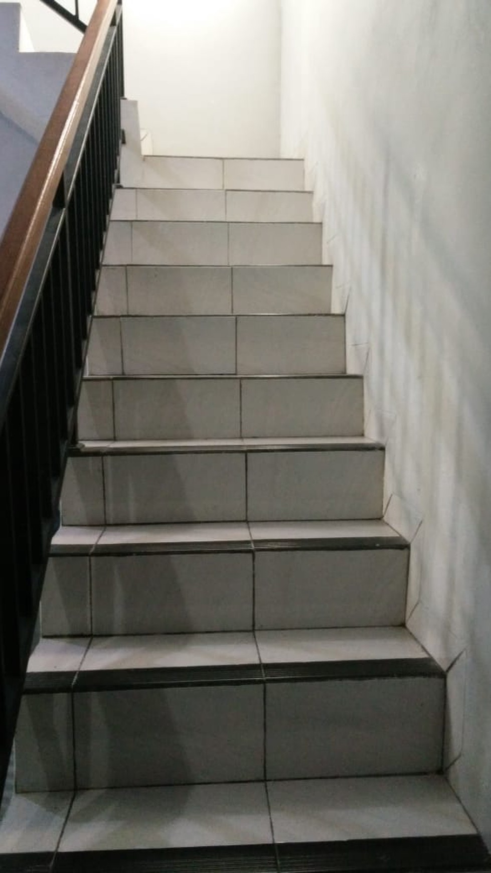 Dijual rumah di Perum. Villa Ilhami JL. Raya Legok Blok