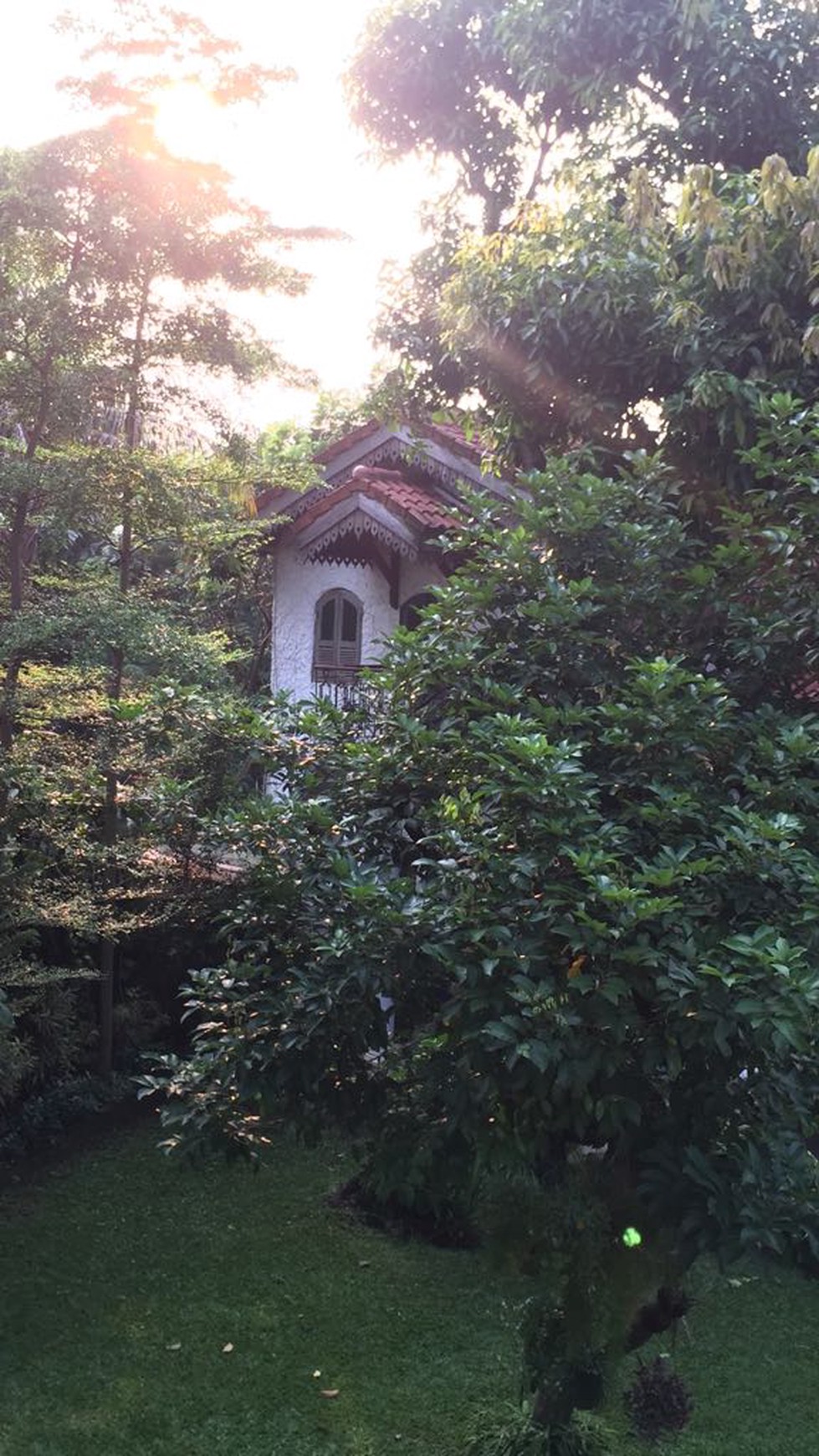 Rumah Siap Huni, Hunian Nyaman dan Asri @River Park, Bintaro