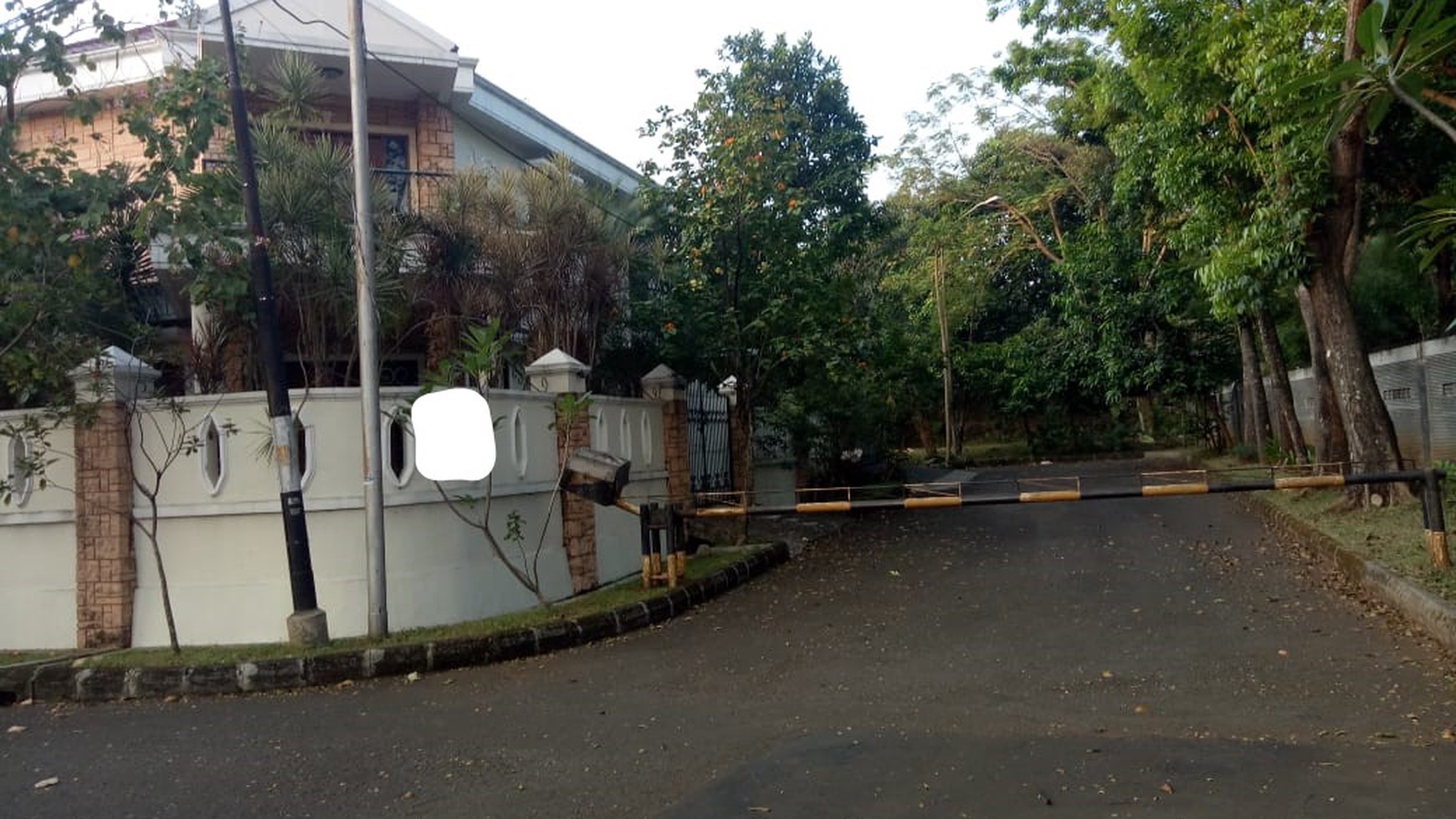 Rumah Siap Huni, Lokasi Strategis, dan Kawasan Hunian Nyaman @Menteng Utama