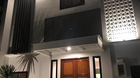 Dijual Rumah di Taman Bromo - Lippo Karawaci