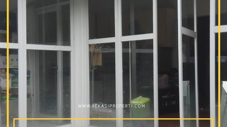 Rumah 2lantai renovasi menawan, plus kolam dan taman.