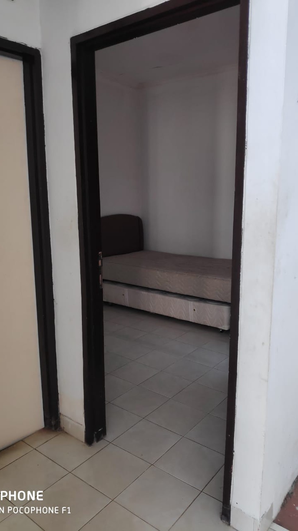 Rumah Bagus Di Graha Carissa, Graha Raya Bintaro