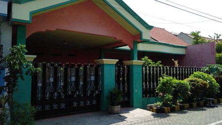 Rumah Siap Huni Ikan Mungsing, Perak Surabaya