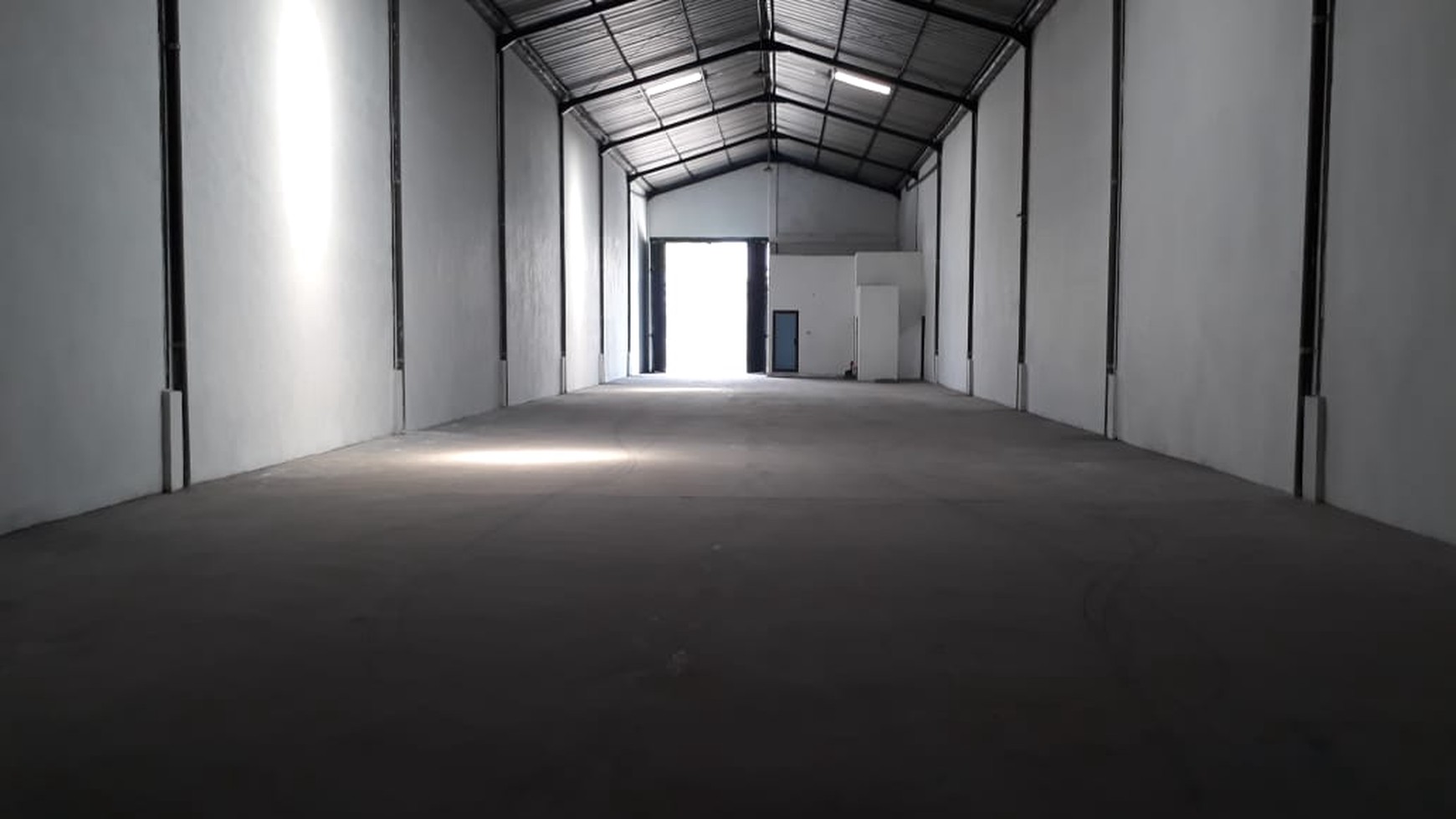 Gudang Dijual Sentral Mutiara Margo Permai Margomulyo Surabaya