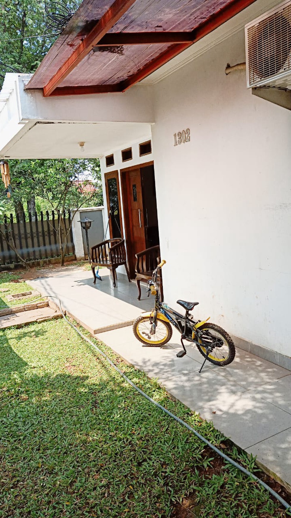 Dijual Rumah Bagus Di Bukit Nusa Indah, Ciputat
