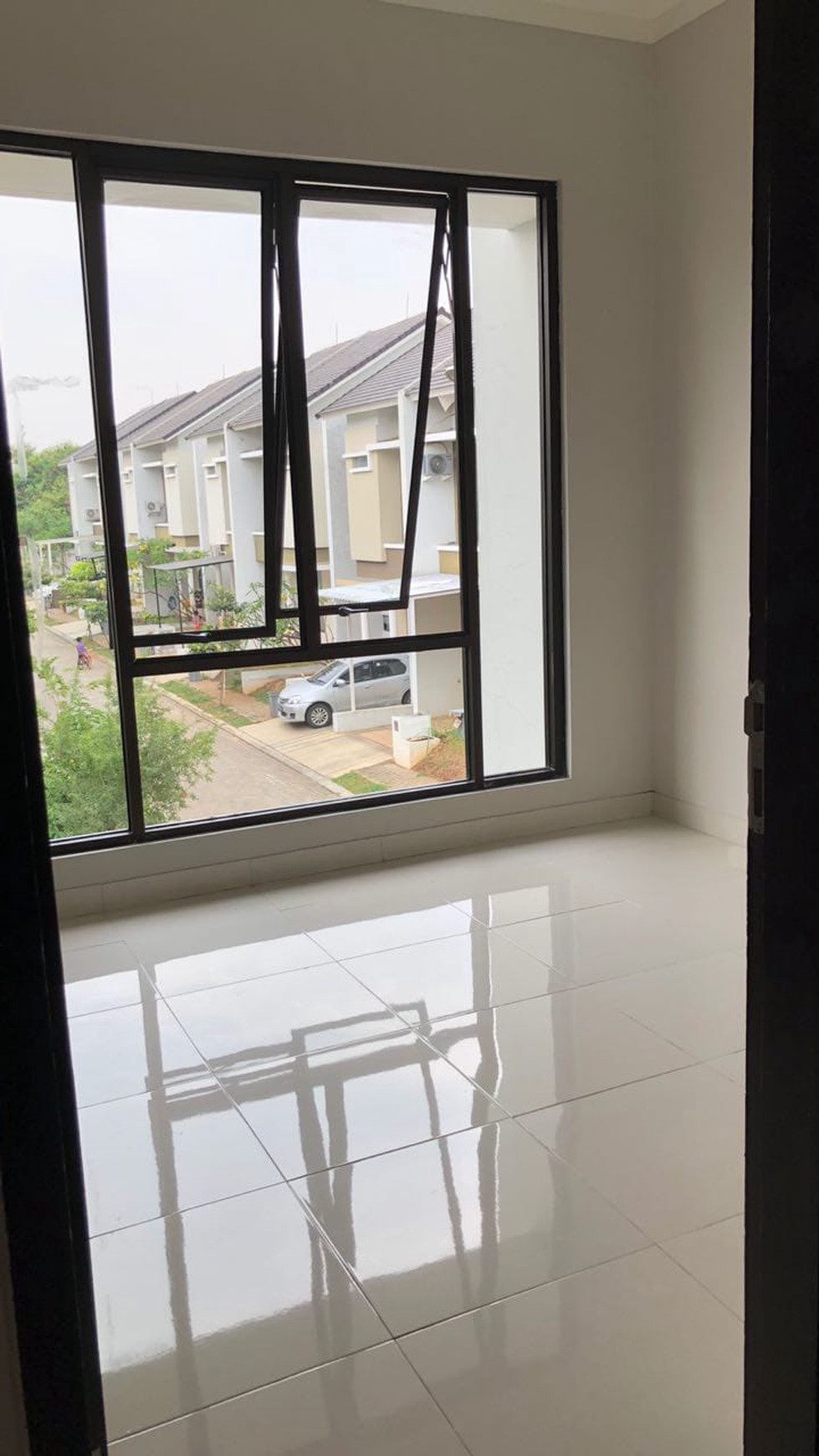 Rumah Siap Huni, Hunian Nyaman dan Asri @Gardenia Loka, Graha Raya