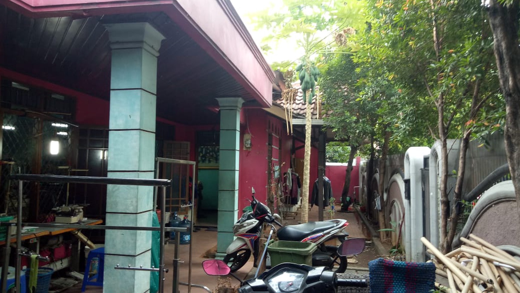 Dijual Murah, Rumah Ex Konveksi, Lokasi Strategis @Taman Mangu, Pondok Aren