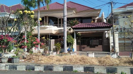 Rumah mewah Margorejo indah