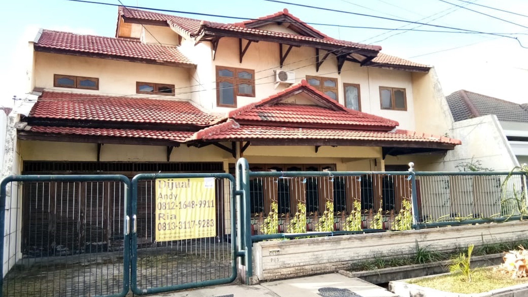 Rumah bagus di margorejo indah