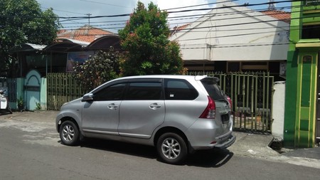 Rumah Nol Jalan Raya di Asem Raya