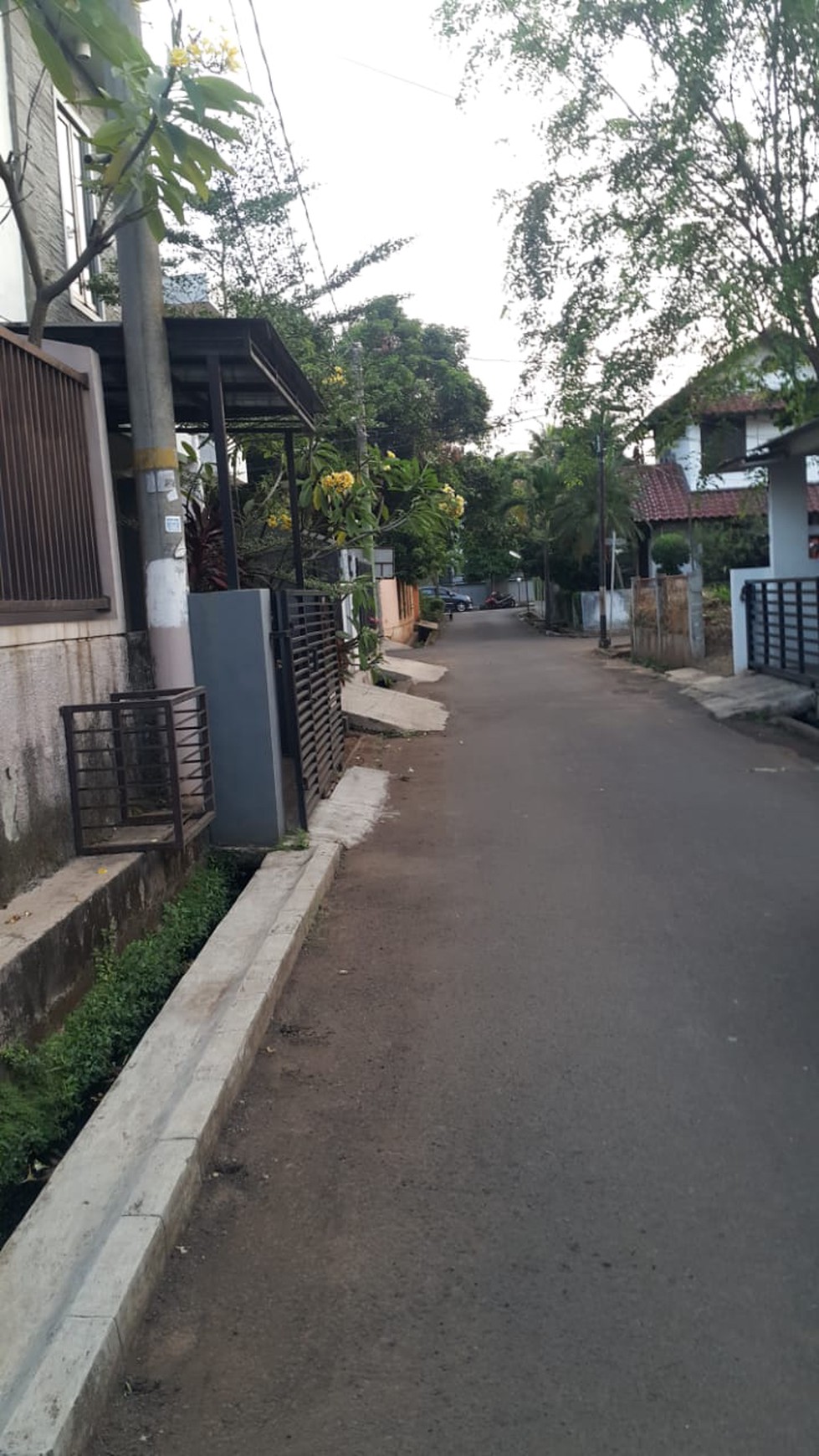 Dijual Rumah Bagus Di Graha Carissa, Bintaro Jaya