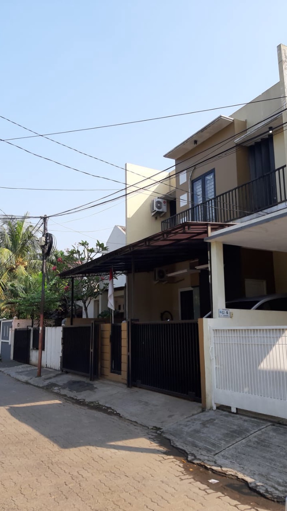 Dijual Rumah Bagus Di Jl Adiraga Puri Flamboyan, Rempoa